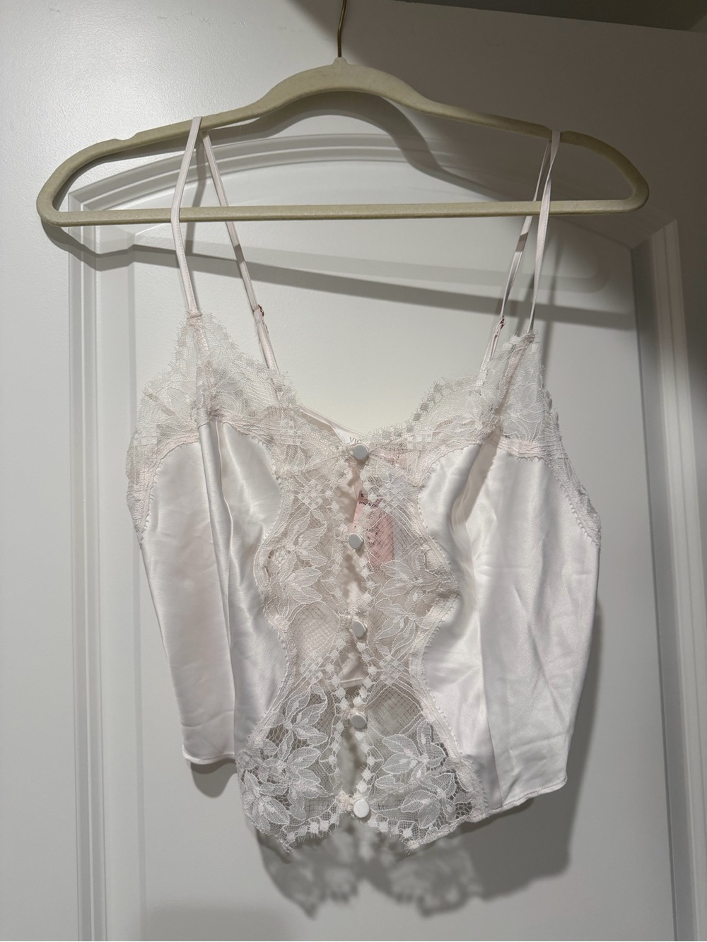 Victoria Secret Delicate Lace Satin Camisole